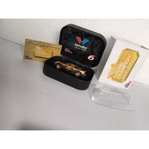 Racing Champions 1:64 Mark Martin 6 24K Gold Plated Valvoline Die Cast Car